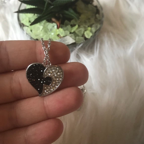 🔴 -Peace of love necklaces - Picture 4 of 4